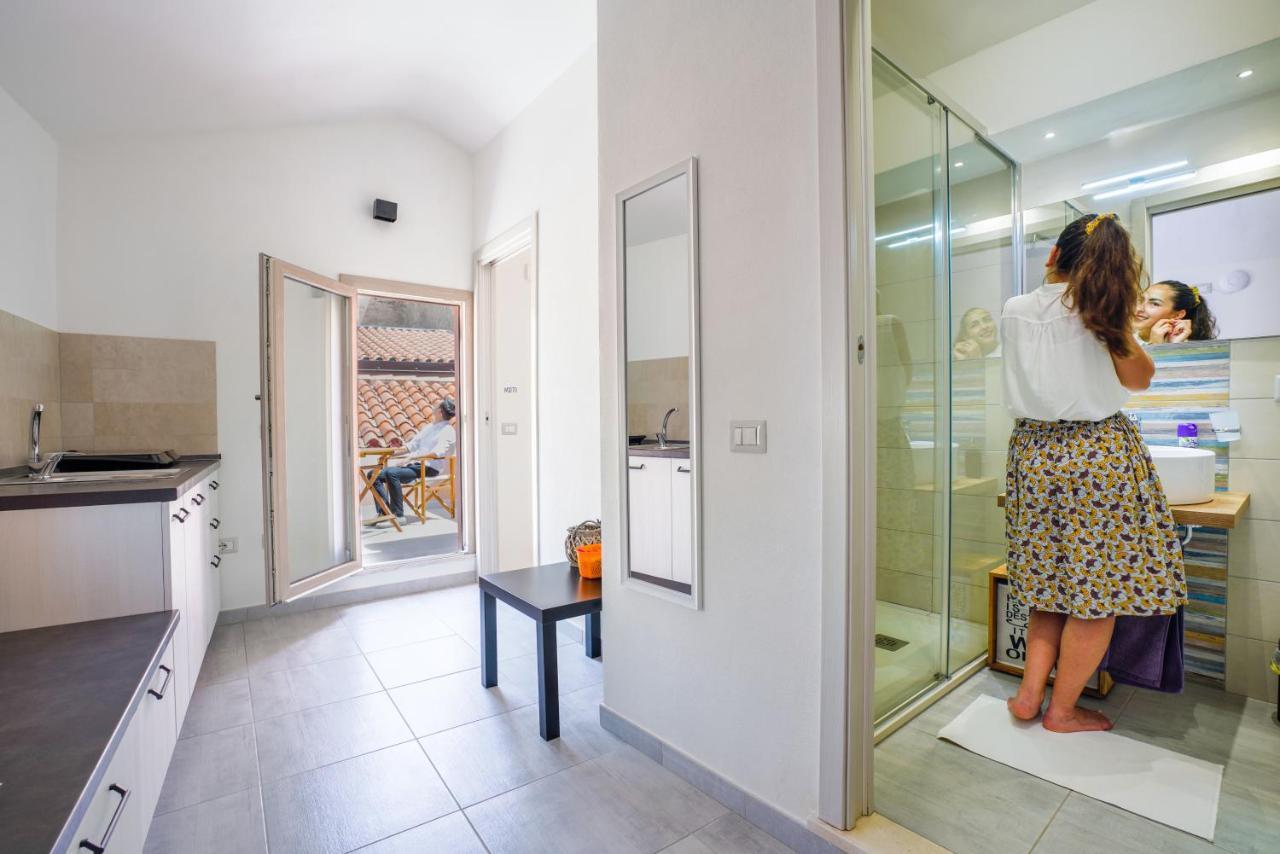 Casa Mirto Hotell Bosa Exteriör bild
