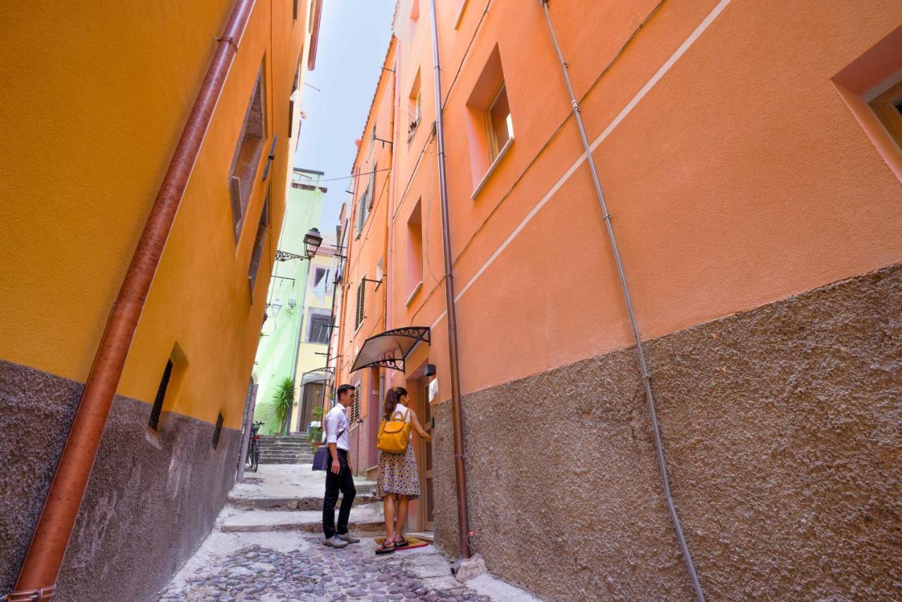 Casa Mirto Hotell Bosa Exteriör bild