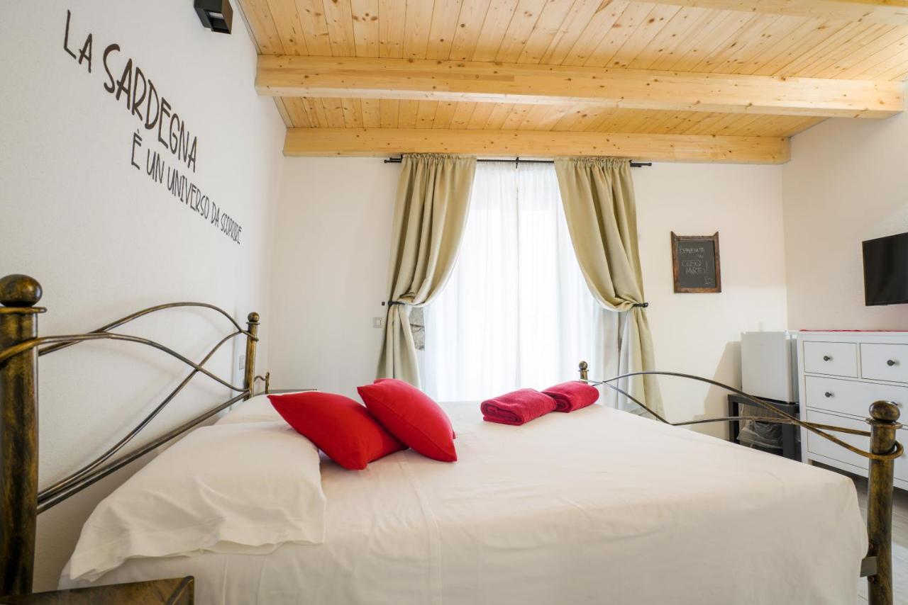 Casa Mirto Hotell Bosa Exteriör bild