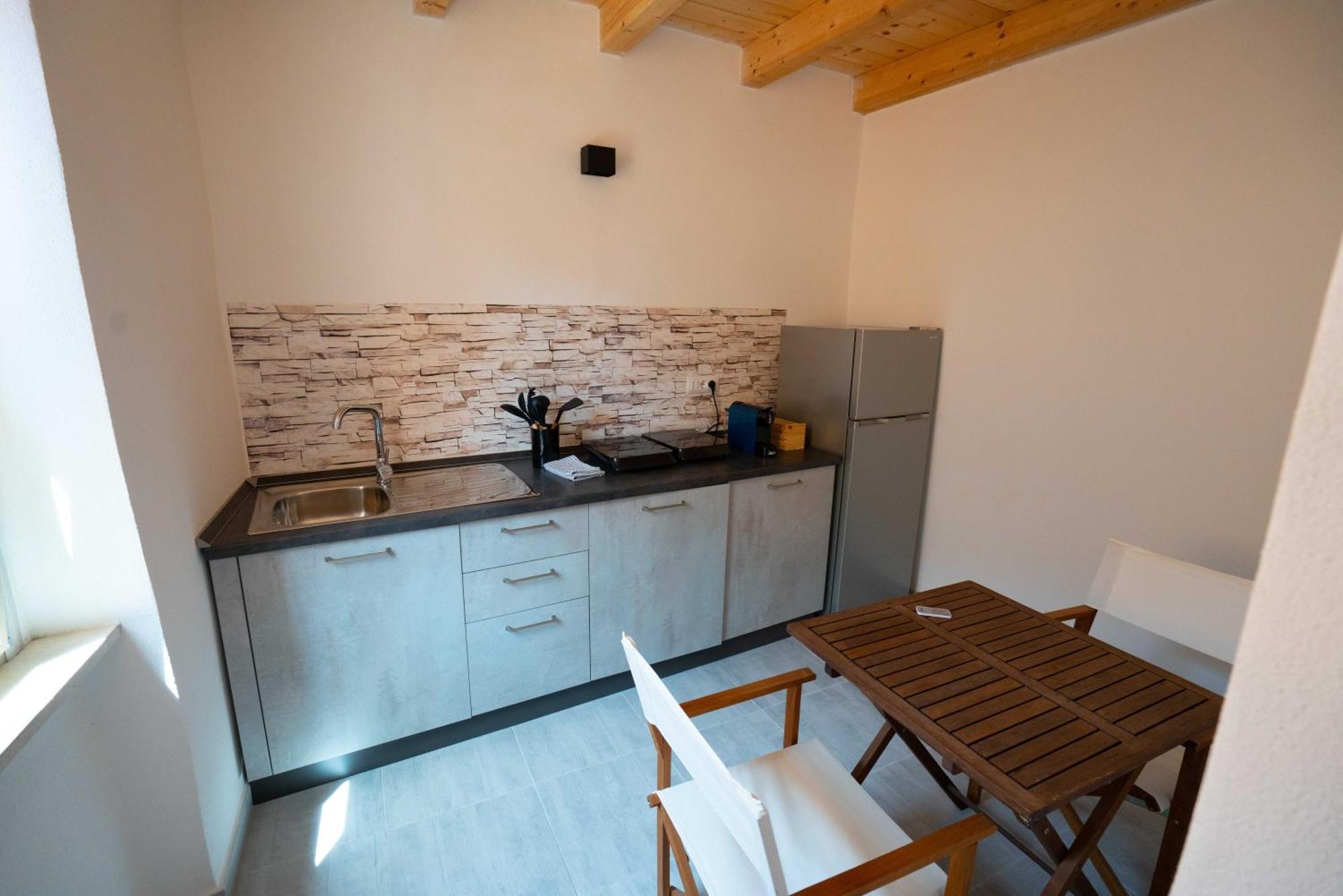 Casa Mirto Hotell Bosa Exteriör bild